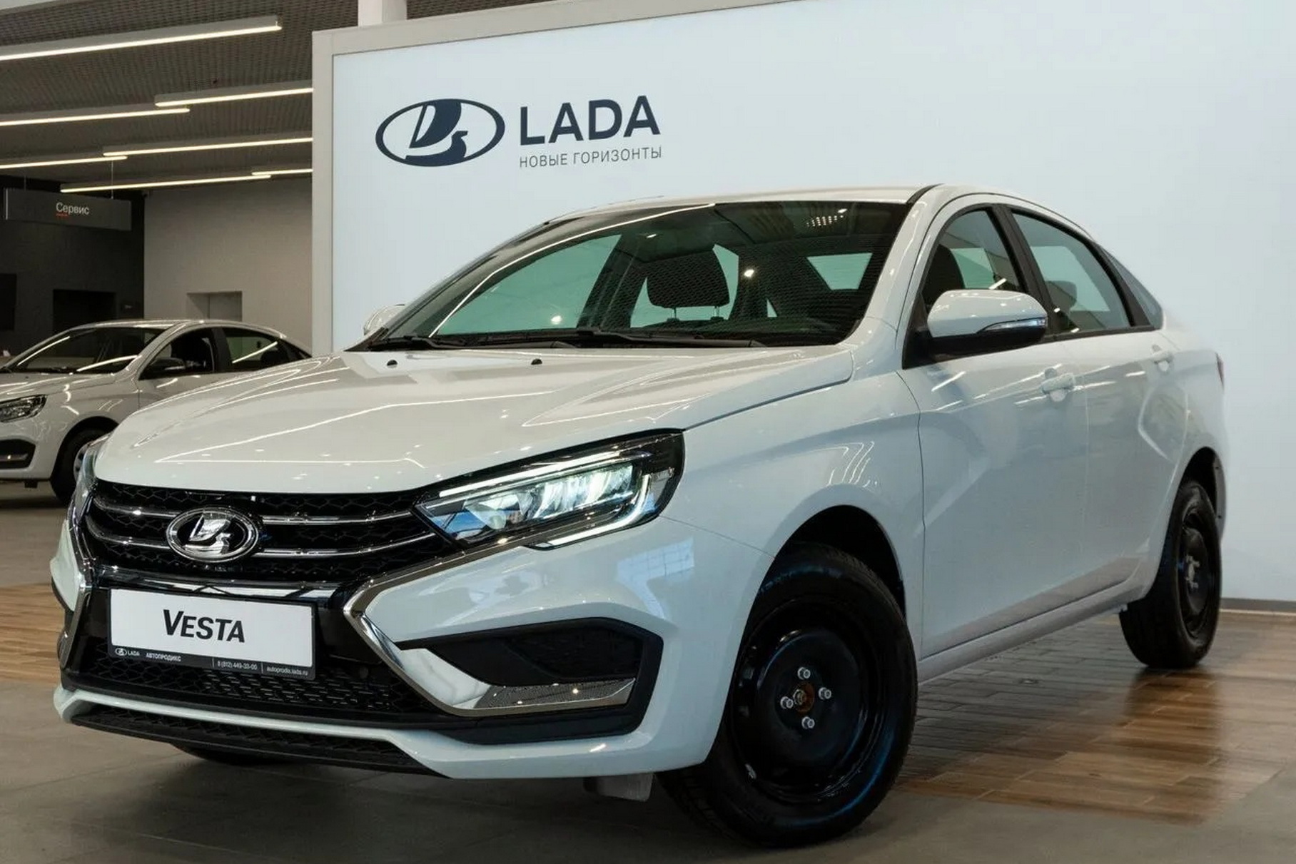 В Беларуси выстроились очереди за Lada Vesta NG после падения цен